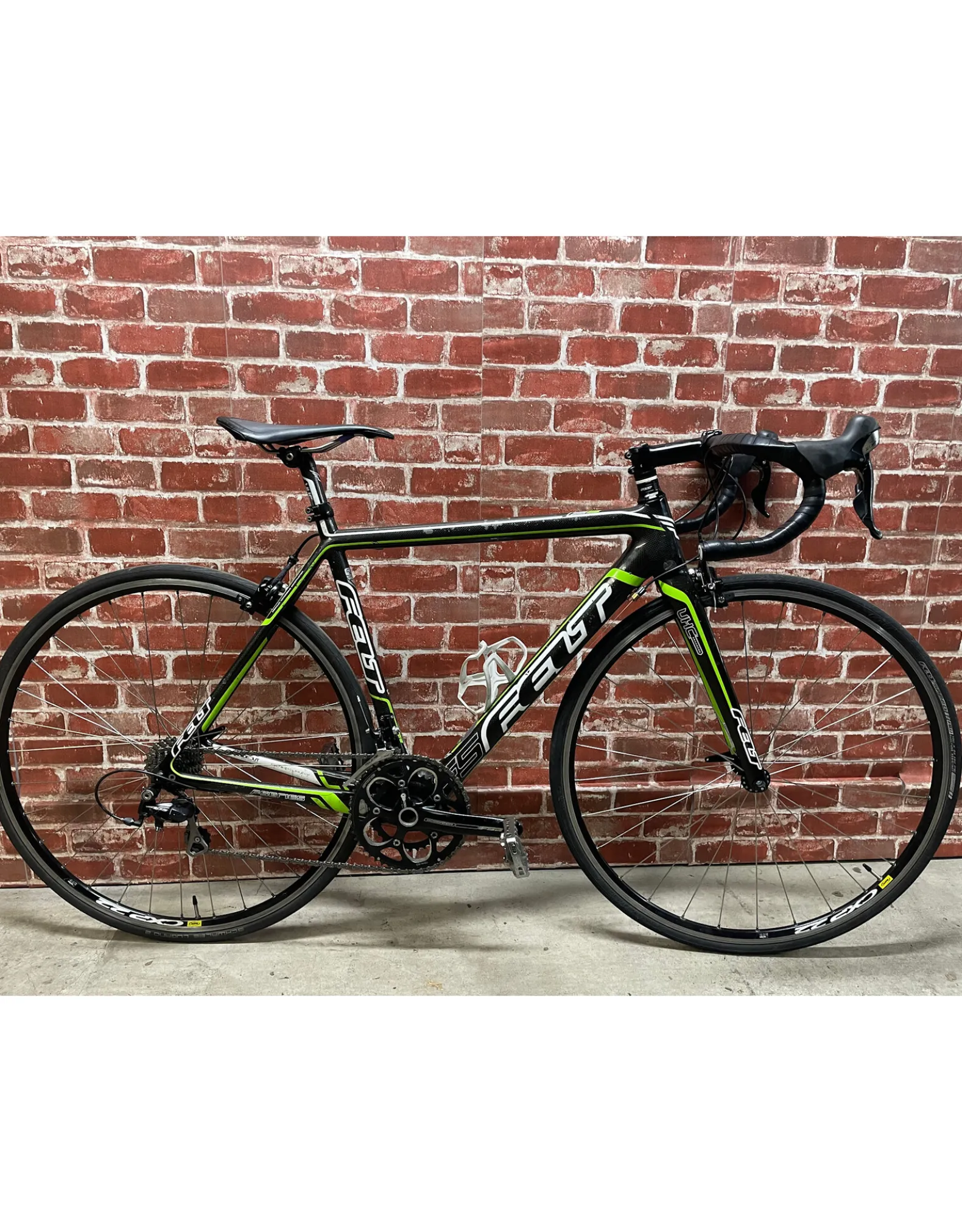 Vélo de route usagé Felt 54cm - 13050