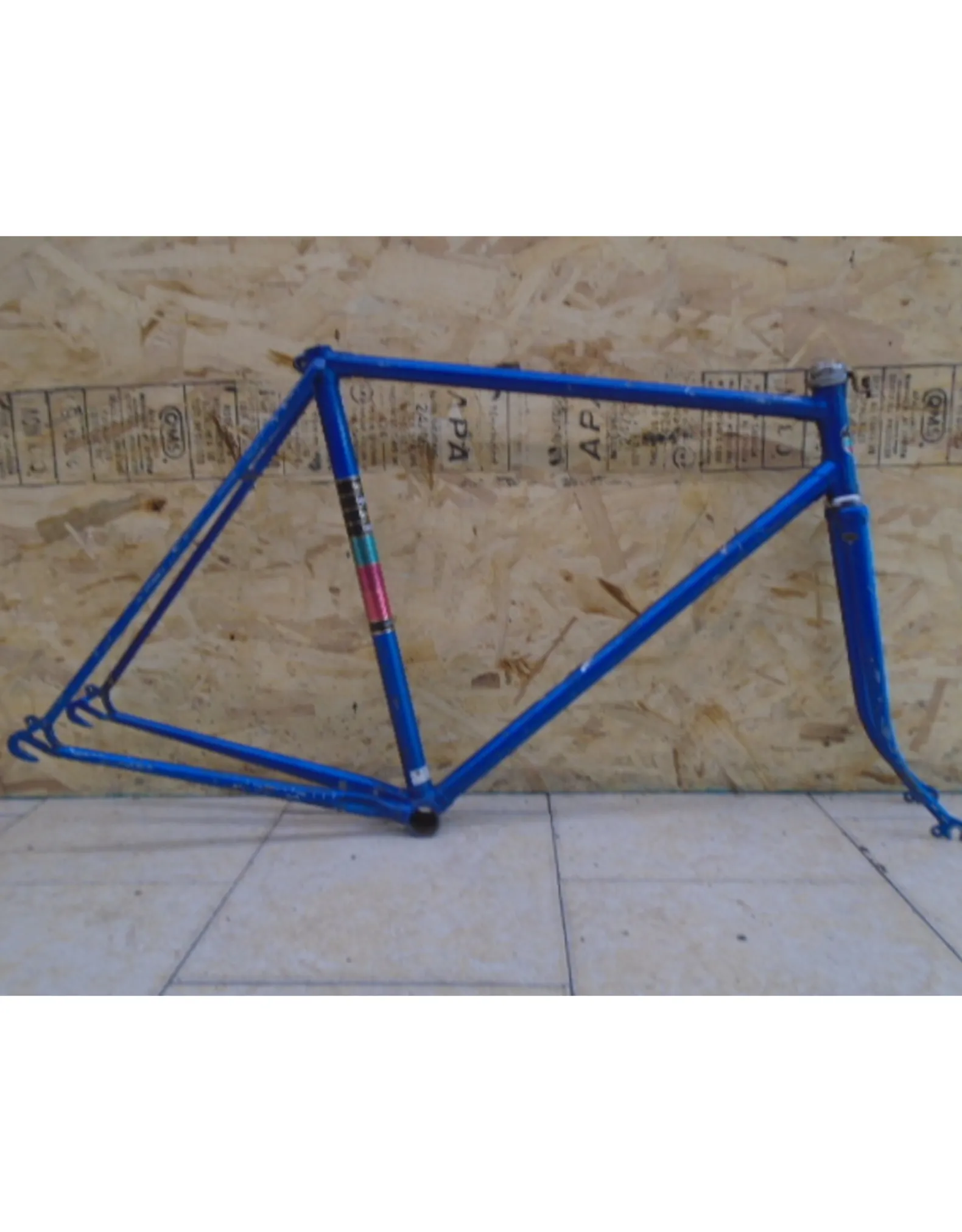 Cadre usagé en acier de route Supercycle 21" - 8232